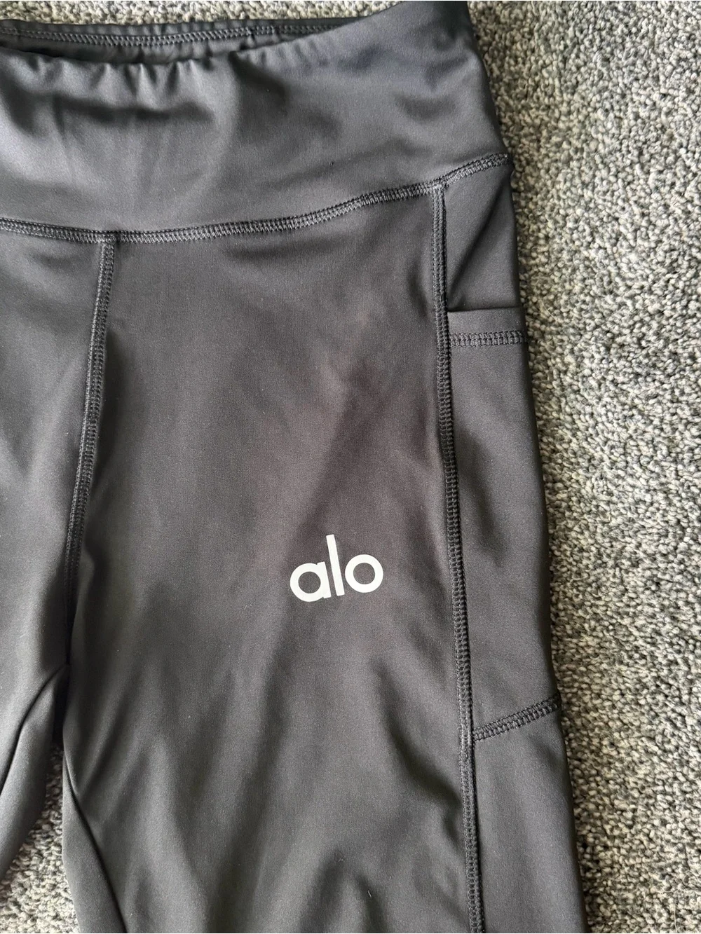 ALO Yoga Black Bike Shorts with Side Pockets